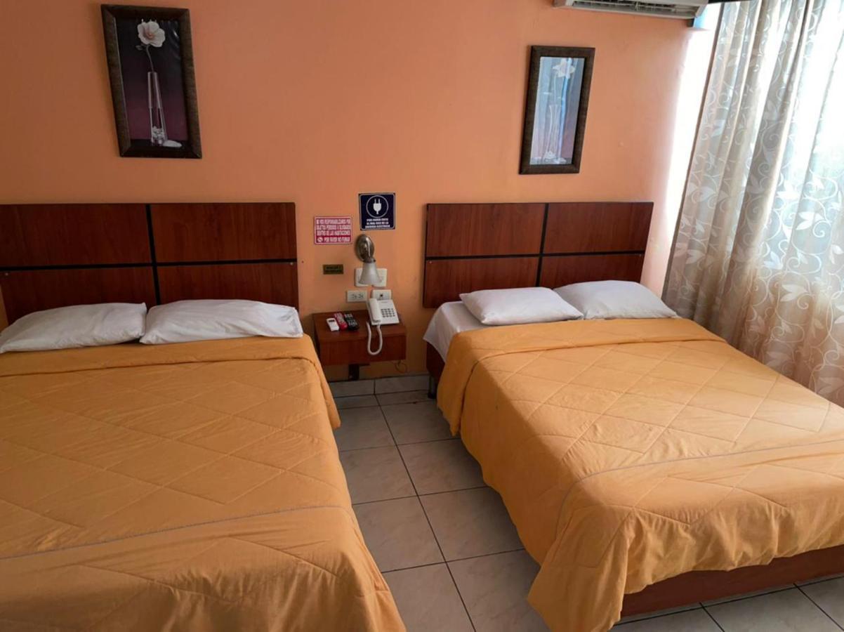 Tropical Inn Hotel Гуаякіль Екстер'єр фото